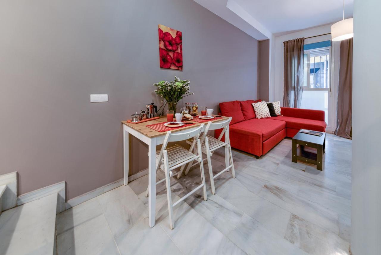 Appartamento Novam Duplex Málaga Esterno foto